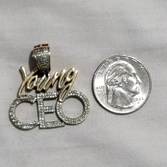 10k gold pendant with real diamonds - Picture 7 of 7